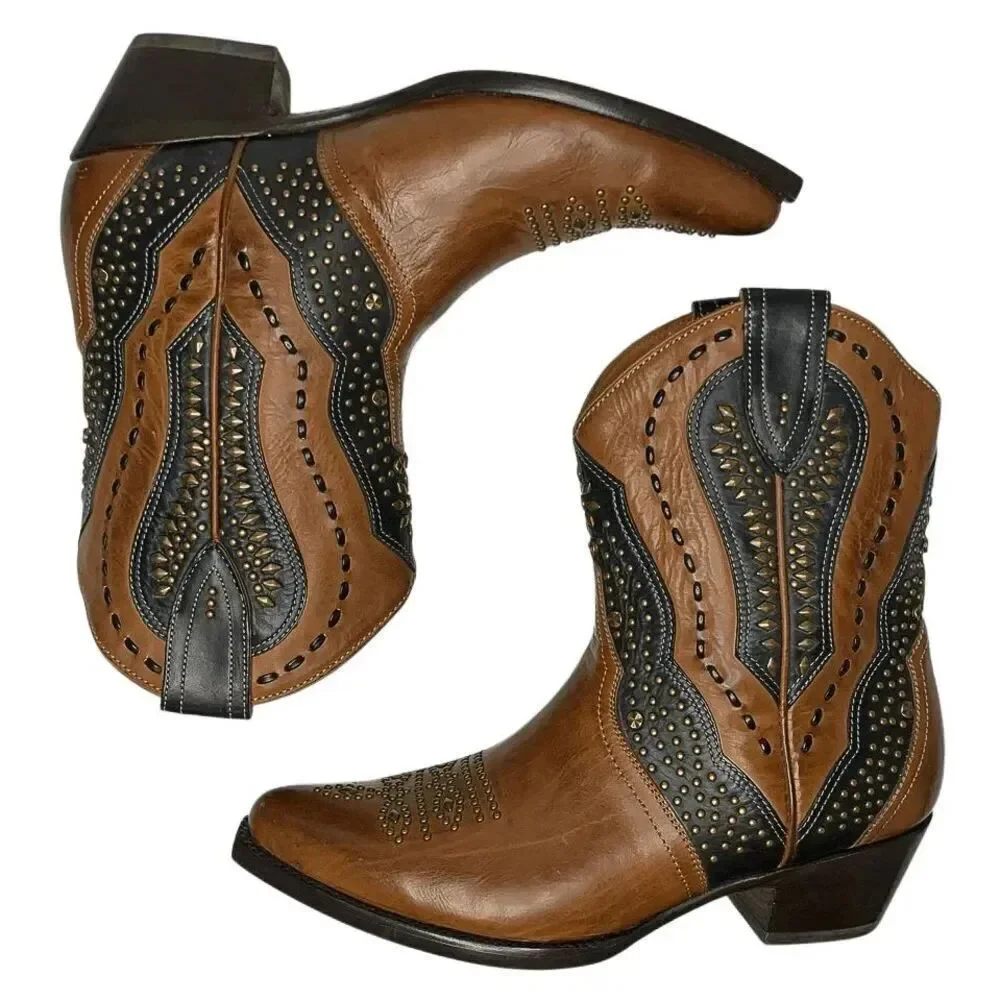 Frye Tulsa Stud Short Boot Size 7 Brown Black Studded Western Cowboy Ankle Boot